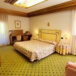 Posta - Famiglia Pra Dal 1866 A Caprile Hotel