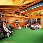 Posta - Famiglia Pra Dal 1866 A Caprile Hotel 4*