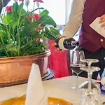 Hotel Posta - Famiglia Pra Dal 1866 A Caprile
