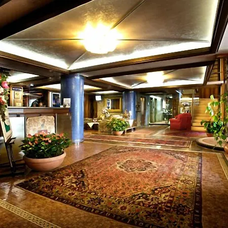 Hotel Posta Alleghe