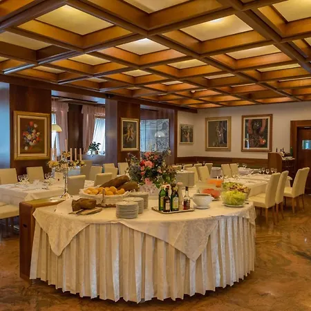 Posta - Famiglia Pra Dal 1866 A Caprile Hotell Alleghe