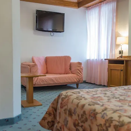 Posta - Famiglia Pra Dal 1866 A Caprile Hotel Alleghe