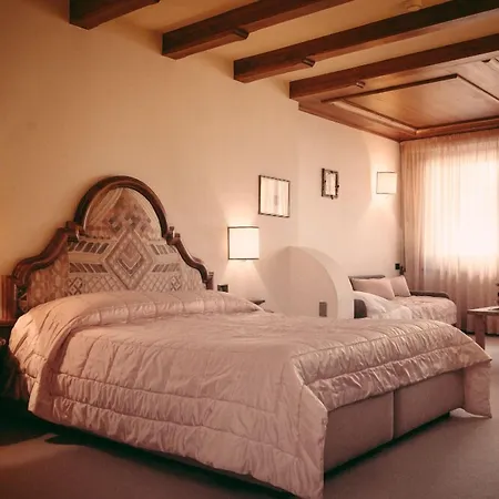 Posta - Famiglia Pra Dal 1866 A Caprile 4* Alleghe