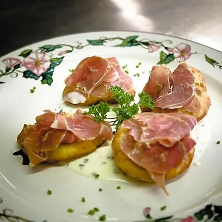 Posta - Famiglia Pra Dal 1866 A Caprile 酒店 阿莱盖