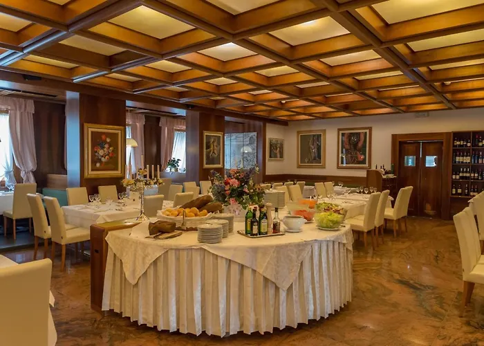 Posta - Famiglia Pra Dal 1866 A Caprile Hotel Alleghe