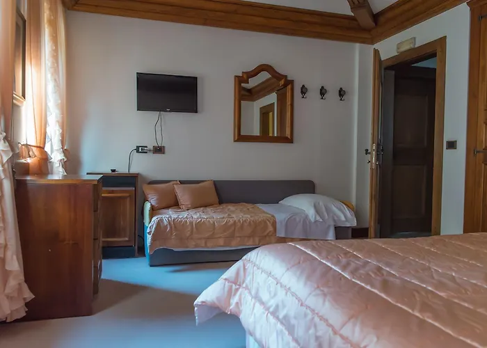 Ξενοδοχείο Posta - Famiglia Pra Dal 1866 A Caprile