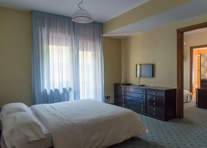 Ξενοδοχείο Posta - Famiglia Pra Dal 1866 A Caprile