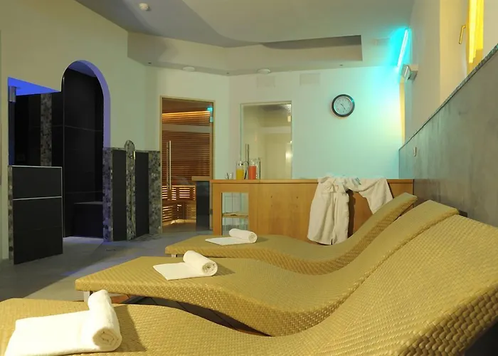 Posta - Famiglia Pra Dal 1866 A Caprile Ξενοδοχείο 4*