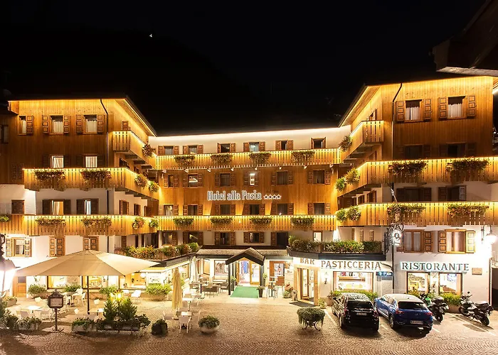Ξενοδοχείο Posta - Famiglia Pra Dal 1866 A Caprile 4*