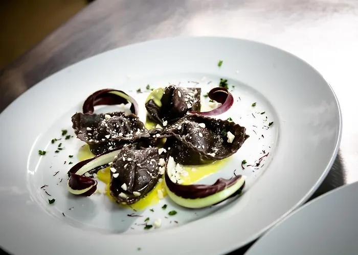 Ξενοδοχείο Posta - Famiglia Pra Dal 1866 A Caprile 4*