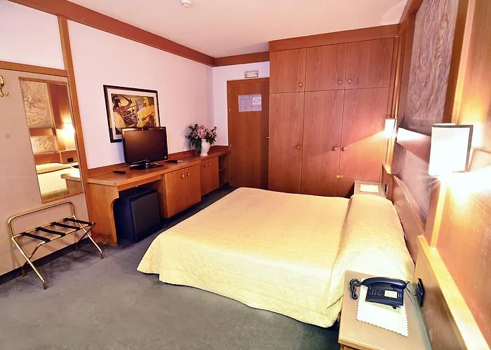 Ξενοδοχείο Posta - Famiglia Pra Dal 1866 A Caprile Alleghe