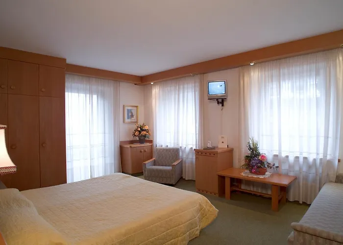 Posta - Famiglia Pra Dal 1866 A Caprile Alleghe