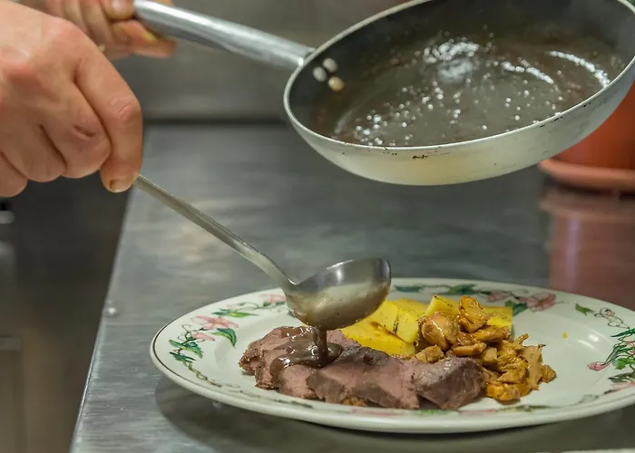 Posta - Famiglia Pra Dal 1866 A Caprile 4*