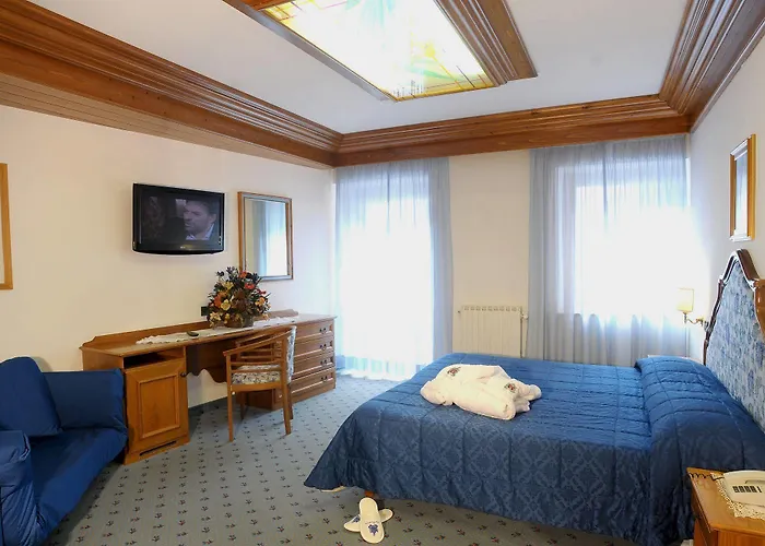 Posta - Famiglia Pra Dal 1866 A Caprile 4*