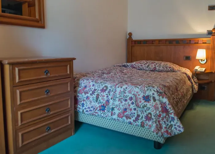 Posta - Famiglia Pra Dal 1866 A Caprile 4* Alleghe