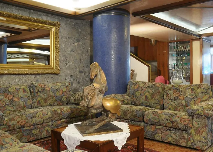 Posta - Famiglia Pra Dal 1866 A Caprile Alleghe